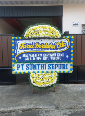 Papan Bunga Duka di Tanggikiki